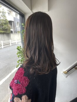 ボンドヘアーアンドスタイル(bond hair&style)の写真/白髪を活かしたカラーやハイライトもご用意◇年齢を重ねる毎に増えていく白髪のお悩みに寄り添います。