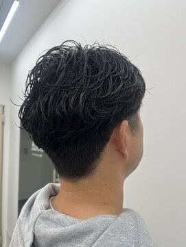 アニー 松戸(ANNI) スペインカール/スパイキーショート/ブルーブラック/フェザーパ