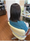 20代30代透明感暗髪アッシュブルーグレージュ丸みボブ