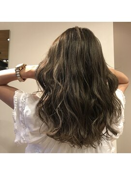 イズム 北千住店(ISM) 【ISM北千住】 ムーヴィングカラー