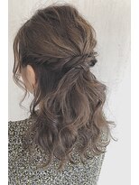 レセ 流山店(LAISSEZ)&nbsp;ツイスト編み ハーフアップ 【レセ流山店】