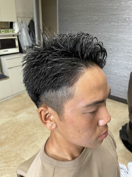 アルモニー ヘアー(Harmonie Hair) ショートツーブロックスタイル