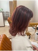 くびれレイヤーヘアスタイル