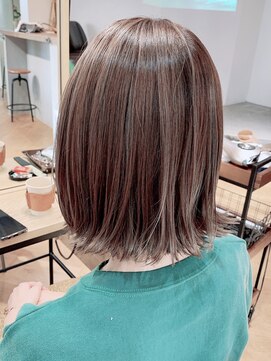 ノル(Knoll) 束感/フェミニン/グレージュカラー/ミニボブ[日比谷]