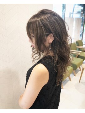 アース 錦糸町店(HAIR&MAKE EARTH) ナチュラルハイライト×グレージュ