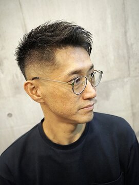 ブレイズマン(BLAZEMAN) スキンフェードフェザーバング