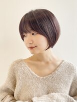 イヴォークトーキョーオーサカ(EVOKE TOKYO osaka)&nbsp;大人ショート 丸み 小顔 カット 似合わせ ピンクブラウン カラー