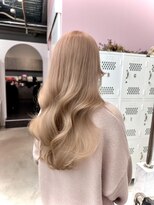 クム(kumu) ホワイティベージュ×韓国レイヤー.