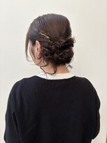 ケーアール(KR)&nbsp;ヘアアレンジ(アップスタイル)