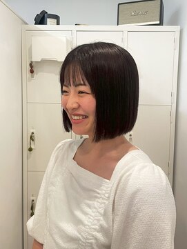 エイチ 梅田(H) 美髪ミニウルフデジタルパーマショートカットミディアムミニボブ