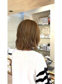 ミルクティーベージュ×ウェーブパーマ