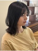 大人かわいいミディアムボブレイヤー