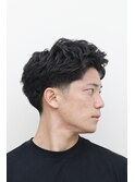 テーパーフェードピンパーマスパイキー