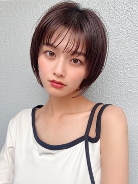 ラルユー 金山(LallYou) 耳かけショートボブ/30代/40代/50代/くすみベージュ