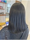 ダークアッシュカラー似合わせカットミディアム