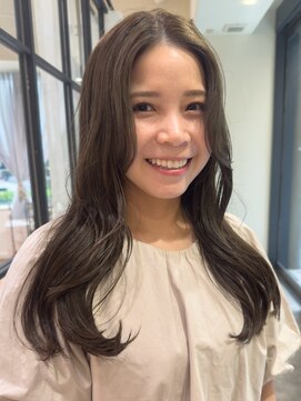 リュミエ ドゥ マッシュ(Lumier de mashu) 大阪/梅田/茶屋町/中崎町】オリーブグリーン/ミディアムレイヤー