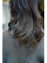 ルポ(Repos)&nbsp;＊レイヤーカットにパーマで動きをプラス＊【Repos 東大宮駅】