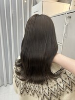 ロエ(LOE) オリーブベージュで可愛らしく!