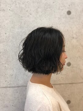 ヘア デザイン ビーチ(Hair Design Beach) 【Beach】 ミニボブ×クリスタルパーマ