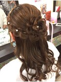 ◆バックに大きなワンポイント『編み込みお花ハーフアップ～♪』