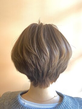 ヘアーズ ラブリージョブリー(hair's Lovely Jubbly) フワ大人ショート