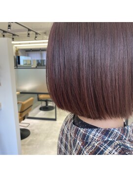 リジー(Litzy) ボブ×カシスピンクカラー【三國麗奈】