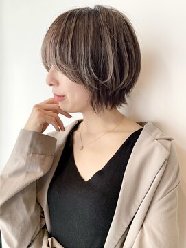 ヴェイン 渋谷(vain) 20代30代大人可愛い小顔ショートボブ前下がりショートハイライト