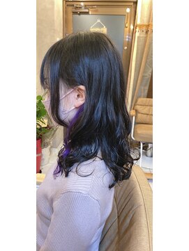 リゼロ(ReZERO) パーマ&イヤリングカラー