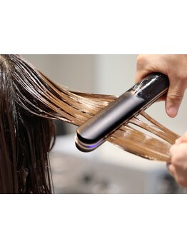 浸透力/持続力UPで艶髪続く【カット+超音波TOKIOトリートメント \5500】髪内部までしっかり補修◎