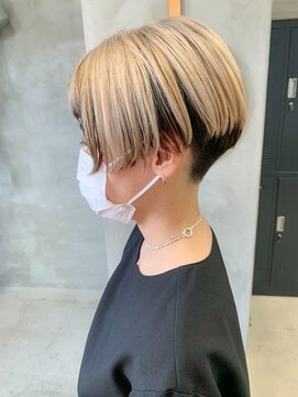 テトヘアー(teto hair) ブロンドカラー、ハイトーン、ヴェールカラー、刈り上げ