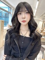 ミョンシル&nbsp;くびれ韓国ヘア/ブルーブラック/インナーミルクティー