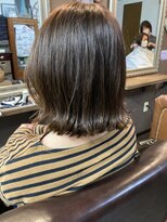 グリー ヘアープロデュース(Gree hair produce) グレージュ外ハネボブ