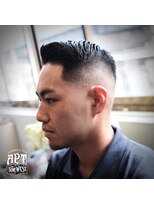 エーピーティートアウエスト(APT. TOR WEST)&nbsp;crew cut