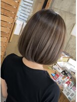 ヘアカロン(Hair CALON) ショートカットベージュハイライトカラー髪質改善トリートメント