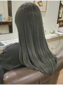 ハイトーングレージュ