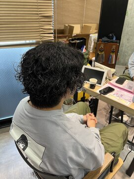 ハレル 戸塚(HAREru.) ツイストスパイラルパーマ/メンズカット