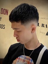 エルバルベロ 心斎橋(EL BARBERO) クロップフェード