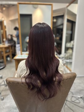 フツーロ 栄(FUTURO) プルエクステ