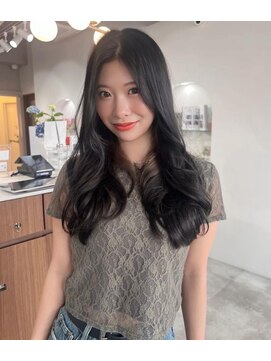 ボタン ハカタ(VOTAN hakata) 【NAO】インナーカラー/韓国ヘア/かきあげバング/レイヤーカット