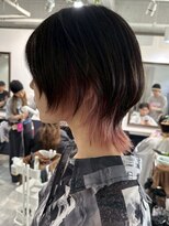 イリ 梅田(ili) ハイライトカラーミルクティーベージュレイヤーカット