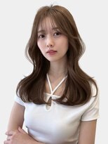 ユーフォリア 渋谷グランデ(Euphoria SHIBUYA GRANDE) レイヤーカット ベージュカラー 顔まわりカット