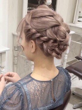 ネクストディバイス 梅田店(NEXT DEVICE) 大阪 梅田 茶屋町ヘアセット(ダウンorアップ)¥2990