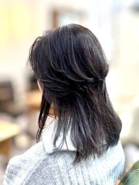 オーワンシーオー(o1co) 【  ウルフ / ロングウルフ / くらげウルフ / ウルフカット 】