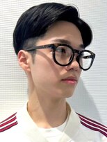 メンズサロン ブロック(Men's Salon bloc)&nbsp;ツーブロックマッシュ センターパート 韓国風 黒髪ショート