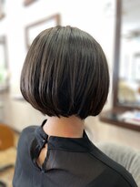 ノコナッツ(NOCONUTS) ふんわりショートボブ