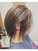 伸ばし中ボブ