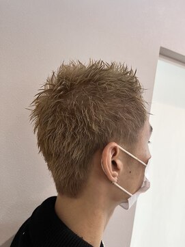 エレファントノーズ ハイトーンへ