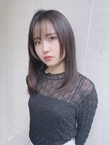 オーロ(ORO)&nbsp;ベース型さんに人気の前髪あり小顔大人ミディアムストレート