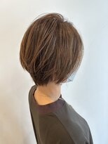 スタジオ アルファプラス 日暮里店(studio α+)&nbsp;ステップボーンカットカットボブショートハイライト白髪ぼかし