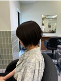 ショートボブ